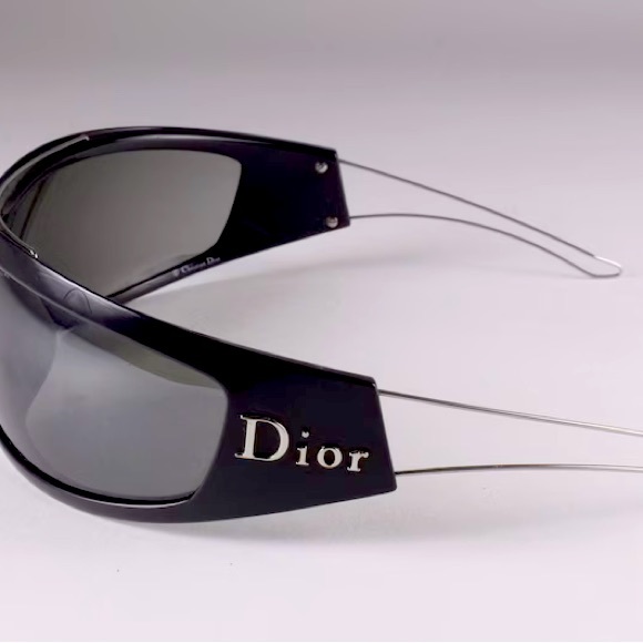 Dior Accessories - Dior Sunglasses x John Galliano vintage